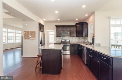 12510 Olivine Ct, Hagerstown, MD 21740 - photo 3