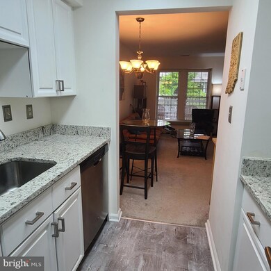 4552 28th Rd S unit 1610, Arlington, VA 22206 - photo 5