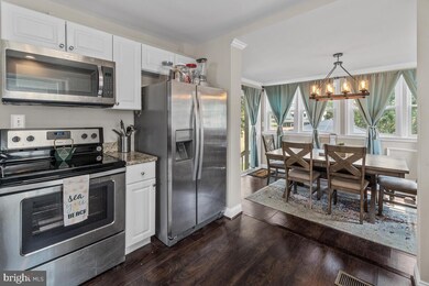 904 Nichols Dr, Laurel, MD 20707 - photo 6