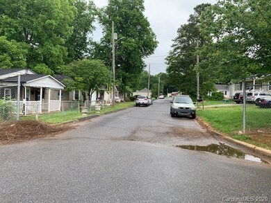 517 Sylvia St unit 517-519, Statesville, NC 28677 - photo 5