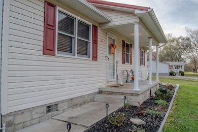 10 Vinewood Ln, Hitchins, KY 41146 - photo 2