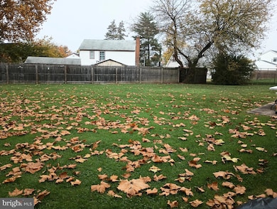 1 Primrose Ln, Willingboro, NJ 08046 - photo 7