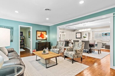 6171 Saratoga Cir, Dallas, TX 75214 - photo 6