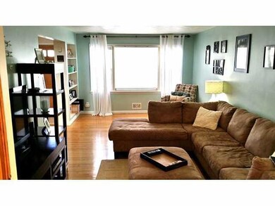 Living Room. Extra Large Living Room, offers plent