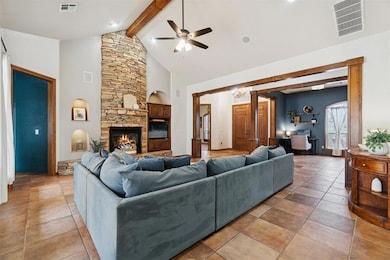 19416 Redbud Creek Cir, Harrah, OK 73045 - photo 3