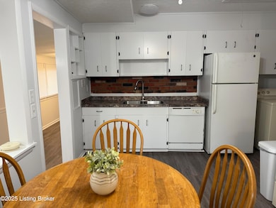 4924 Warbler Way, Louisville, KY 40213 - photo 6