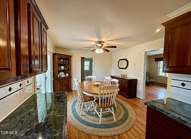 26468 Watauga Rd, Abingdon, VA 24211 - photo 6