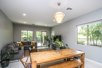 Hummingbird Way-8