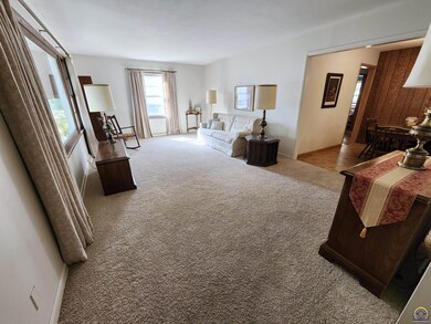 1133 SW Saline St, Topeka, KS 66604 - photo 3