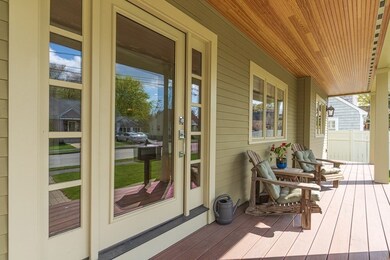 27 Emory St, Saugus, MA 01906 - photo 3