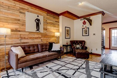 14 Clark Place, Columbus, OH 43201 - photo 5