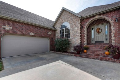 629 N Althea Ave, Nixa, MO 65714 - photo 2