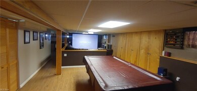 22590 Sandalwood Rd, Bedford, OH 44146 - photo 2