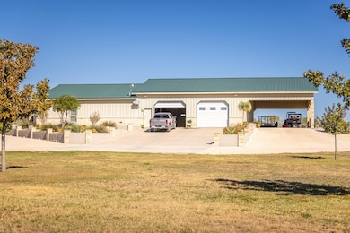 935 None, Del Rio, TX 78840 - photo 2