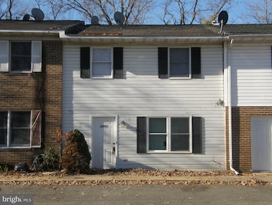 22087 Spring Valley Dr, Lexington Park, MD 20653 - photo 2