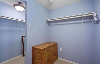 637 W Cedar St, Hurst, TX 76053 - photo 2