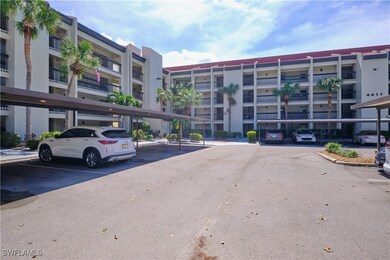 4417 Spanker Ct unit 3B, Fort Myers, FL 33919 - photo 3