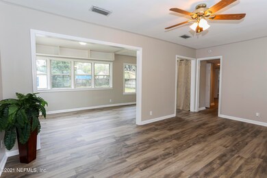 4865 Riverdale Rd, Jacksonville, FL 32210 - photo 6