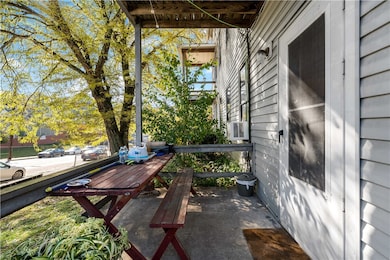 316 Merrimac St, Pittsburgh, PA 15211 - photo 4