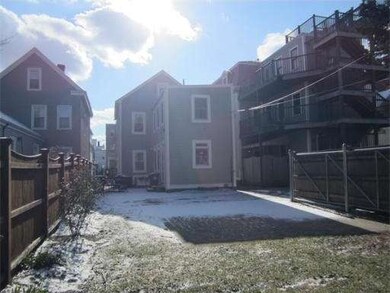 590 E 8th St, Boston, MA 02127 - photo 5