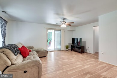 2877 Madeira Ct, Woodbridge, VA 22192 - photo 5