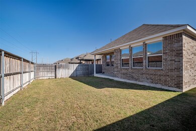 213 Papaya Dr, Buda, TX 78610 - photo 5