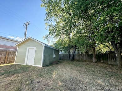 121 F St SW, Ardmore, OK 73401 - photo 6