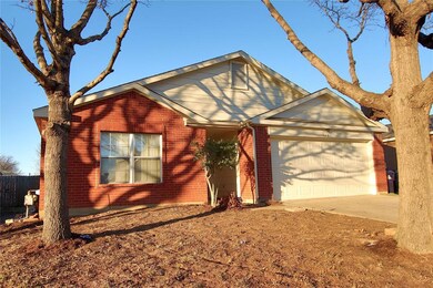 940 Springcreek Dr, Denton, TX 76210 - photo 3