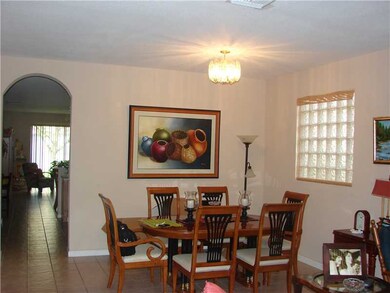 1407 Tiburon Ct, Riviera Beach, FL 33404 - photo 3