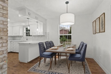 10930 Bob White Dr, Houston, TX 77096 - photo 7