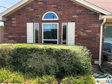 329 Cheyenne St, Copperas Cove, TX 76522 - photo 2