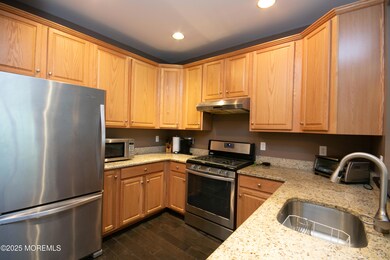 Waterford at East Brunswick unit 219, East Brunswick, NJ 08816 - photo 3