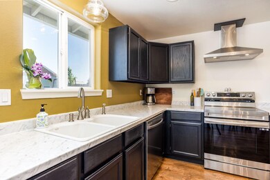 1736 SW 35th St, Redmond, OR 97756 - photo 7