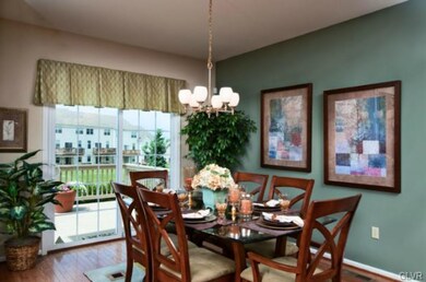 5428 Spring Ridge Dr W, Macungie, PA 18062 - photo 3