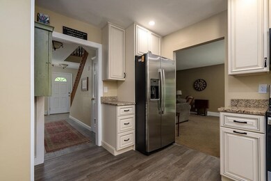 7 Sandy Ln, Newmarket, NH 03857 - photo 5