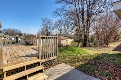 3107 E 26th St, Des Moines, IA 50317 - photo 3