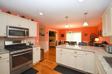 27 Luka Dr unit 14, Grafton, MA 01519 - photo 5