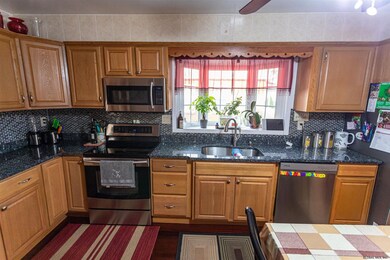 Photo 4