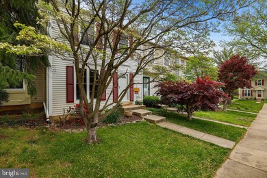 27 Gravenhurst Ct, North Potomac, MD 20878 - photo 2