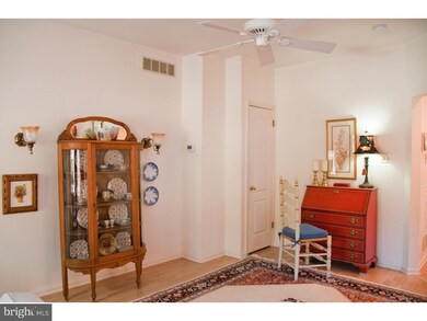 412 Wooded Way unit 14, Newtown Square, PA 19073 - photo 6