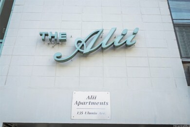 Welcome to The Alii where you can live the vacatio