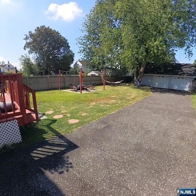 23 Grand St, Little Ferry, NJ 07643 - photo 4