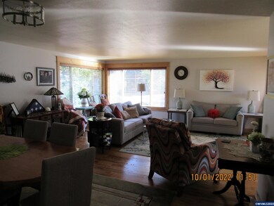 41006 N McCully Mountain Rd, Lyons, OR 97358 - photo 4