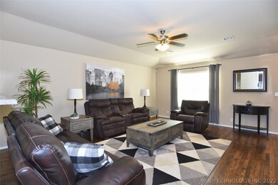 14732 S Fern Place, Glenpool, OK 74033 - photo 5