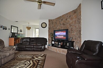 4952 Lofty Pines Cir W, Jacksonville, FL 32210 - photo 6