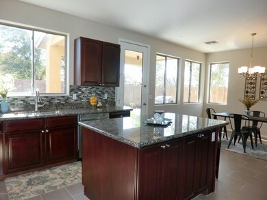 3463 E Powell Way (35)