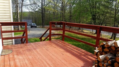 151 Apple Dr, Milford, PA 18337 - photo 2