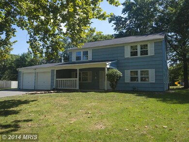 4816 Riverton Ln, Bowie, MD 20715 - photo 2