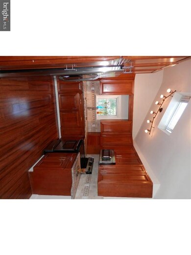 1132 Woodlane Rd, Mount Holly, NJ 08060 - photo 4