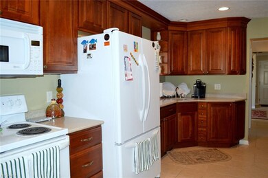 76 Indiana Rd, Vermilion, OH 44089 - photo 5